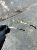 Vilão Descanso Dourada