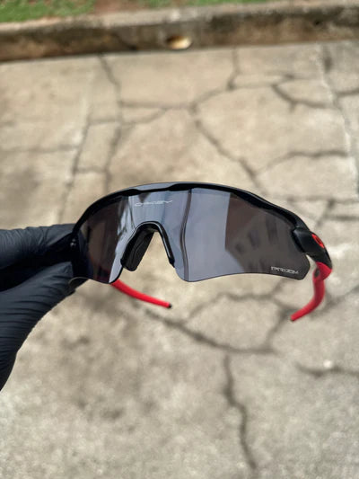 Radar Ev Black Ducati Thieves