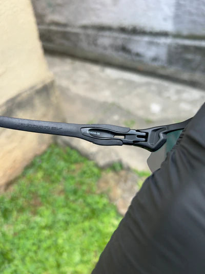 Radar Ev c/ 5 Lentes + Case Oakley Brinde