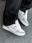 Hocks Puff Pimp Iris