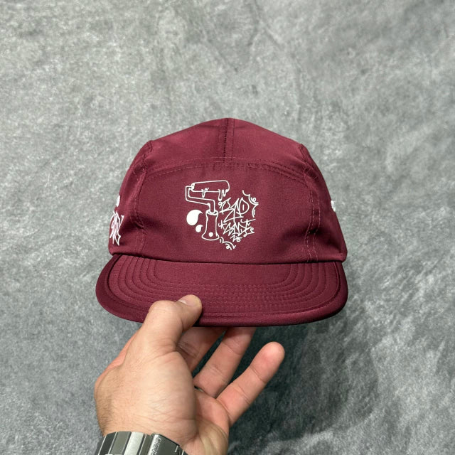 BONÉ FIVE PANEL TRIPSIDE “ARTE” - VINHO