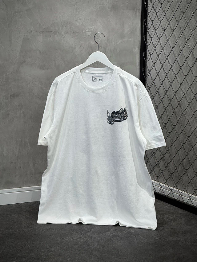 CAMISETA BLUNT REGULAR “TAKE ON” - OFF WHITE