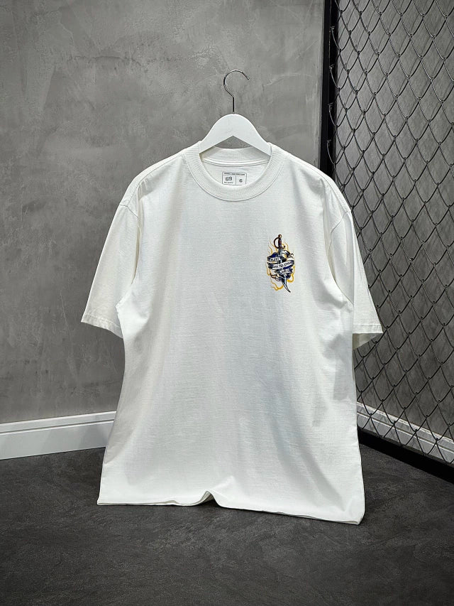 CAMISETA BLUNT PREMIUM “BRAVE” - OFF WHITE