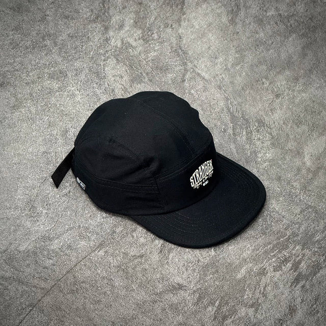 BONÉ STRANGER FIVE PANEL MONEY IS - PRETO