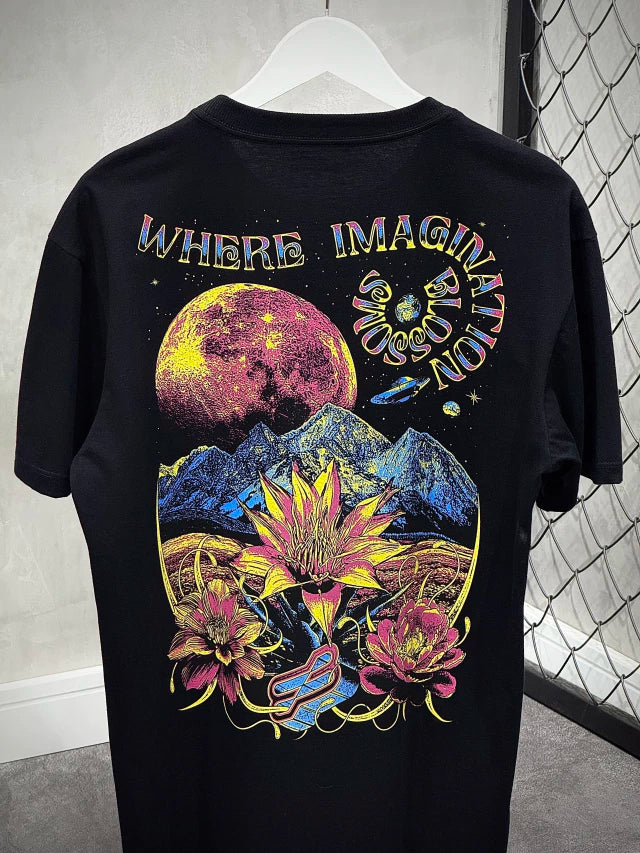 CAMISETA BLUNT REGULAR “OVNIS” - PRETO