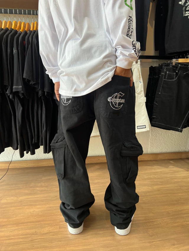 CALÇA CARGO BOLSÃO COMPTON