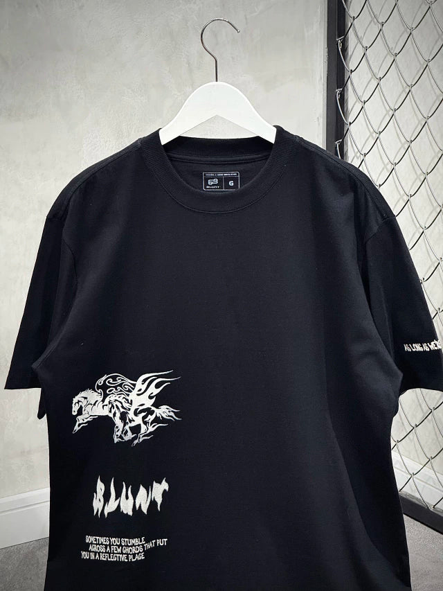 CAMISETA BLUNT PREMIUM “FAME” - PRETA