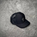 BONÉ STRANGER TRUCKER DISTORTED GOTHIC LETTERING