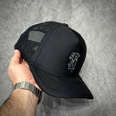 BONÉ STRANGER TRUCKER DISTORTED GOTHIC LETTERING