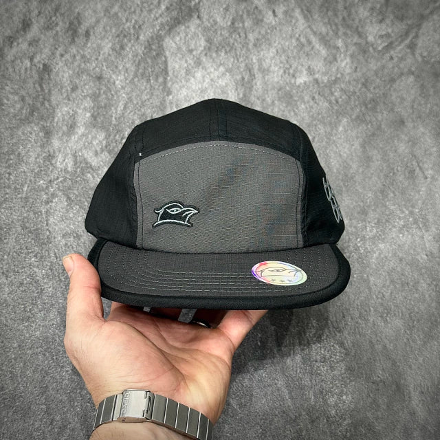 BONÉ FIVE PANEL BLACK BIRD UNISEX - PRETO/CHUMBO