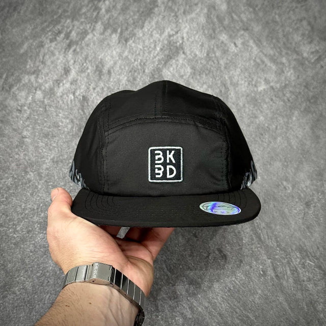 BONÉ FIVE PANEL BLACK BIRD UNISEX - PRETO