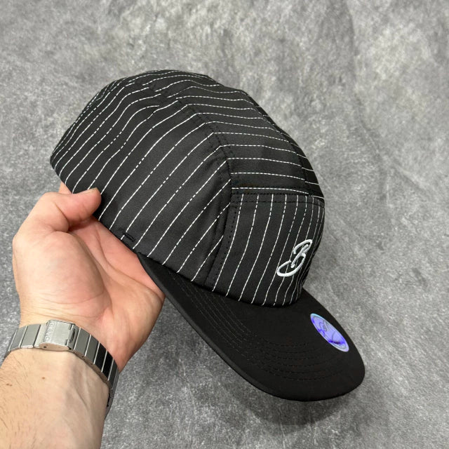 BONÉ FIVE PANEL BLACK BIRD UNISEX - PRETO/LISTRADO