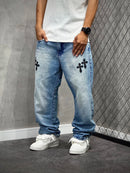 CALÇA DENIM CASUAL SOLTA PATCH CRUZ
