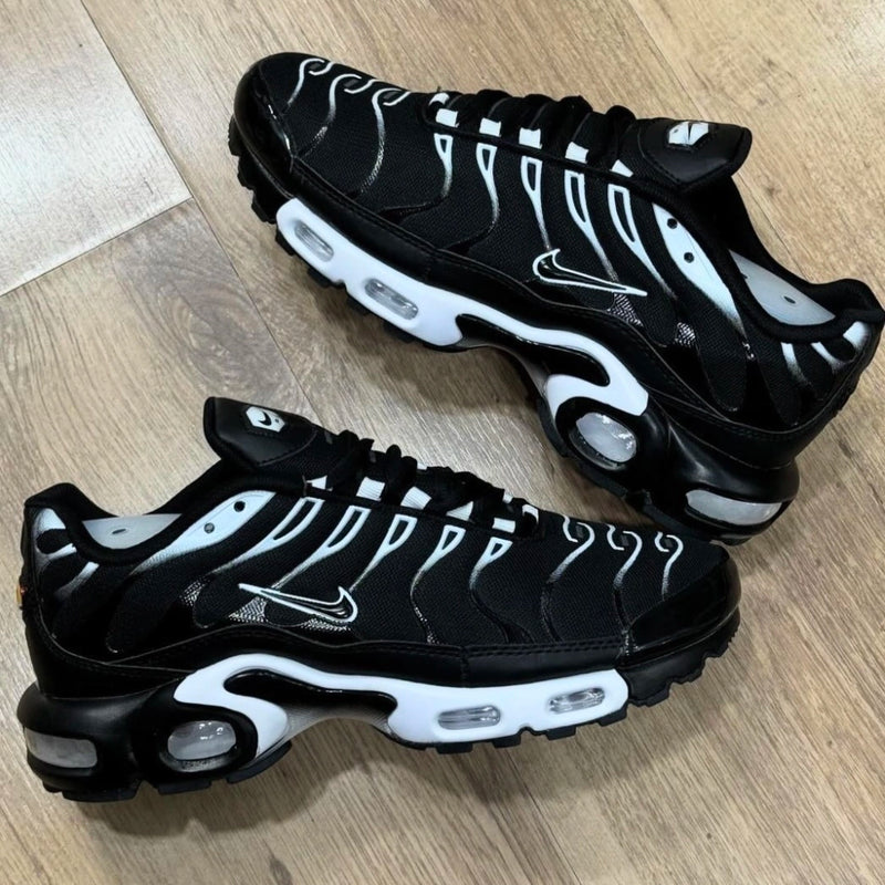 Nike Air Max Tn Plus Venom 2