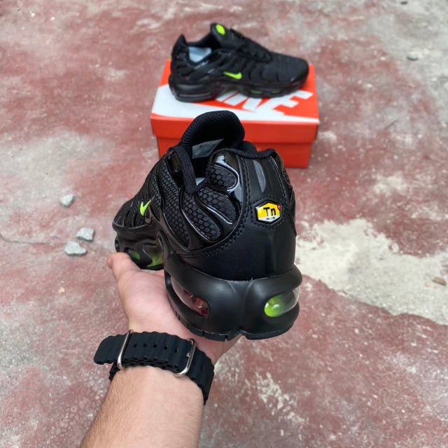 Nike Air Max Tn Black Green