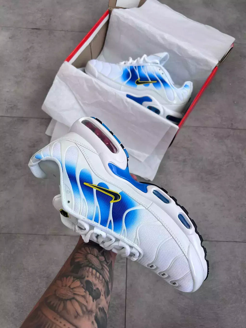 Nike Air Max Tn Spray Paint Swosh